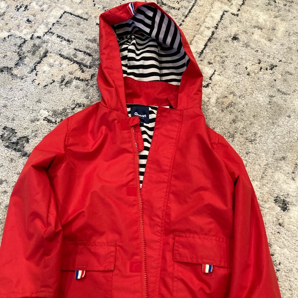Hi heart Raincoat size 6-7